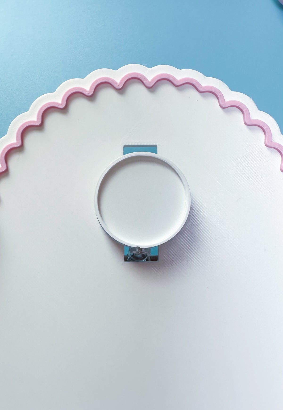 Interchangeable Heart Clicker Badge Reel