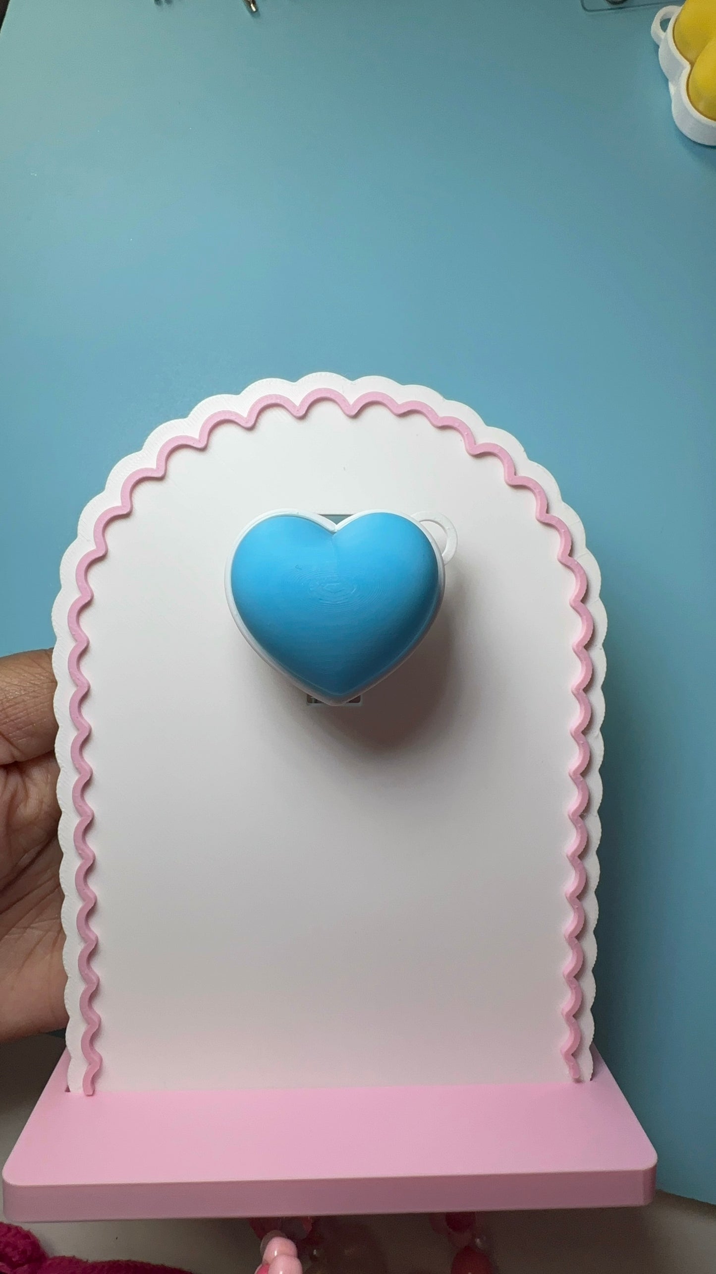 Interchangeable Heart Clicker Badge Reel